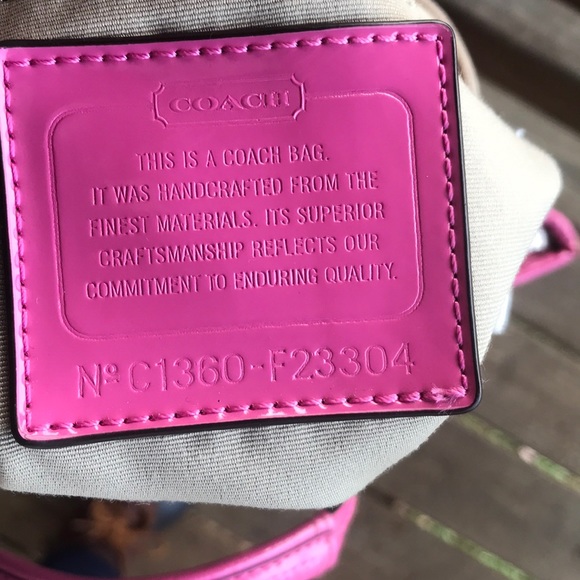 Coach Crossbody - Picture 5 of 8